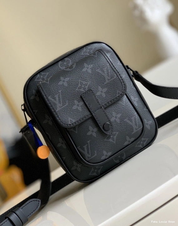 Rep ladies Christopher VUITTON LOUIS Wearable Wallet 0803